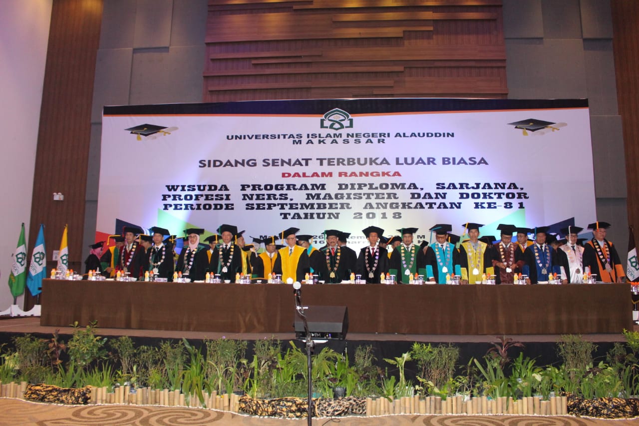 Gambar UIN ALAUDDIN KUKUHKAN 1843 WISUDAWAN 